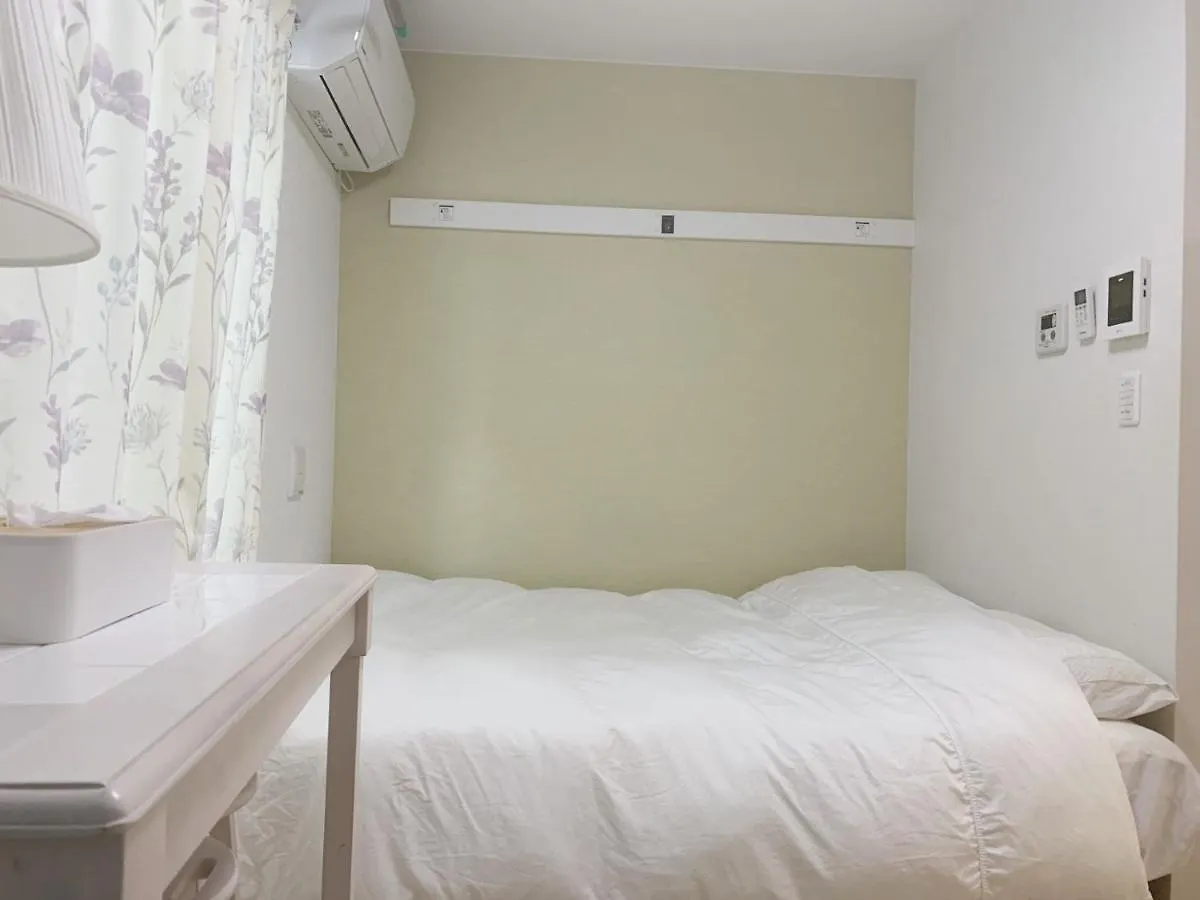 Jr T Akadababa: Newly Built Near Shinjuku with High-Speed Wi-Fi Apartment Tokyo Japan
